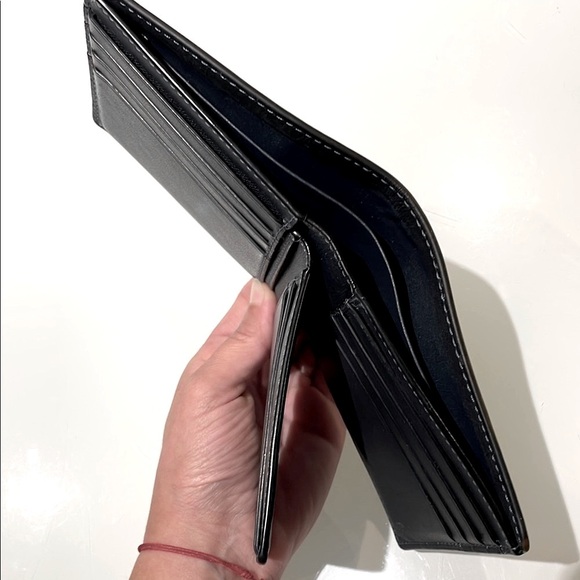 Men’s Authentic Coach 3 in 1 Wallet - Picture 8 of 11